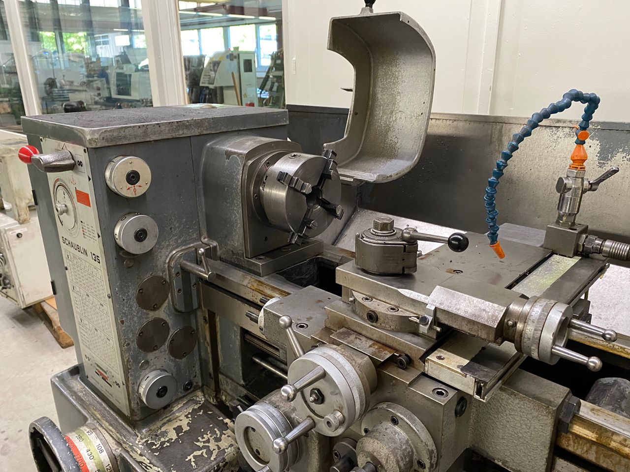 Lathes (CNC and Manual)/LEADSCREW LATHE SCHAUBLIN TYPE 135