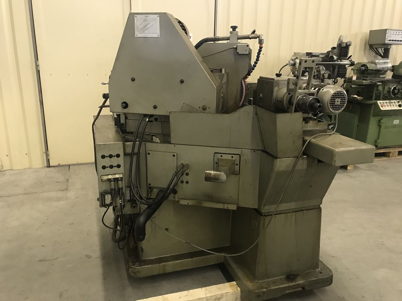 Cylindrical Grinders/CYLINDRICAL GRINDING MACHINE TSCHUDIN HTG-442