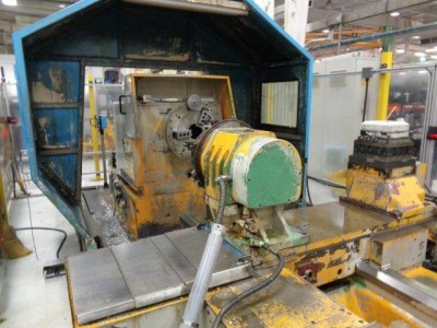 Facing Lathes/VDF WOHLENBERG U 1070 S CNC MOVING HEAD FACING LATHE
