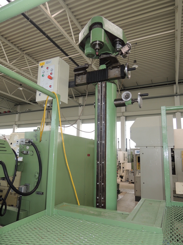 Grinding/HENNINGER ZS 150 x 2500