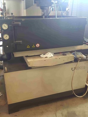Miscellaneous/ONA DATIC D-2030 S DIE-SINKING SPARK EROSION MACHINE