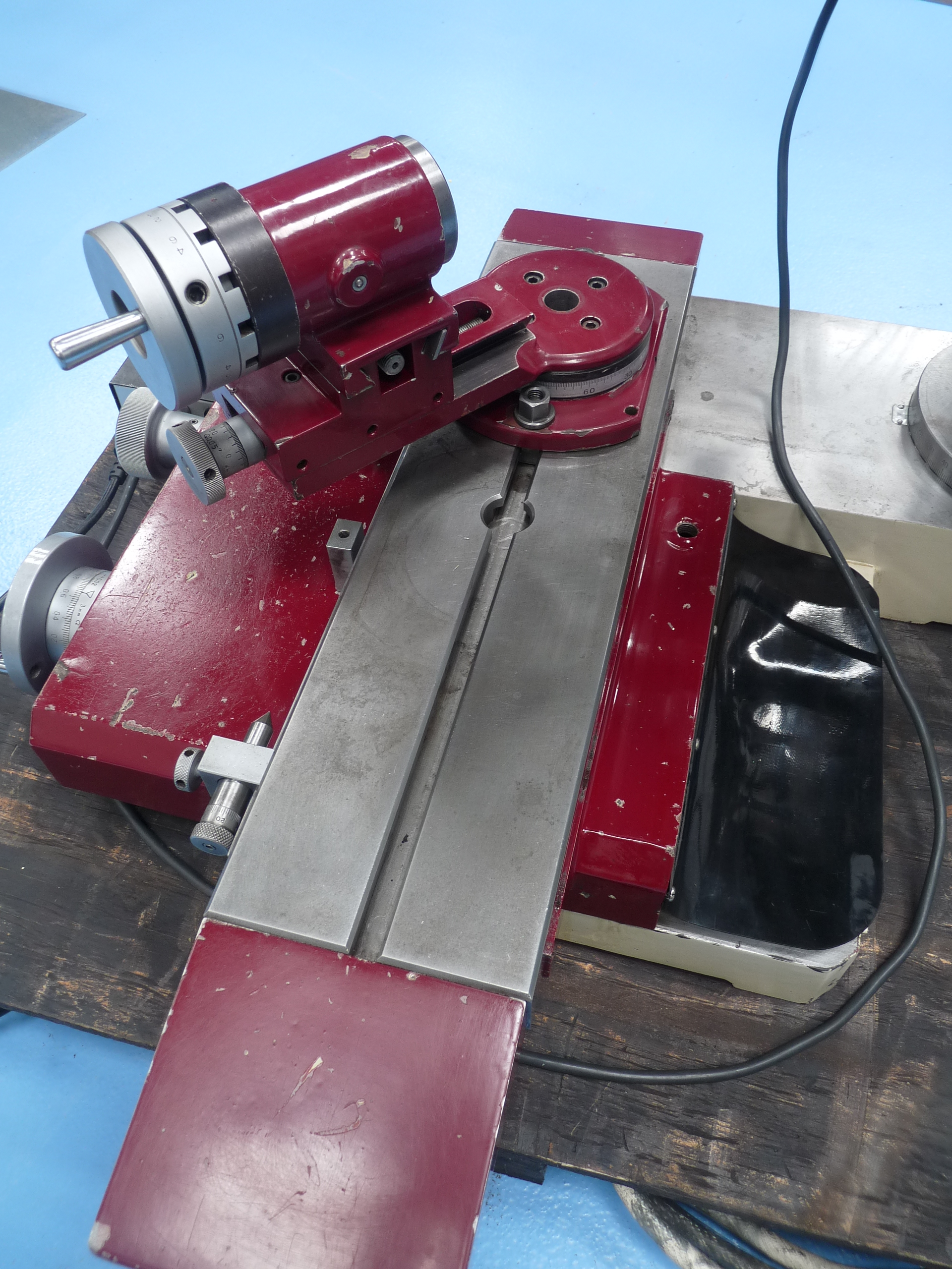Milling Accessories/Chevalier Bench Top End Mill Grinding Machine