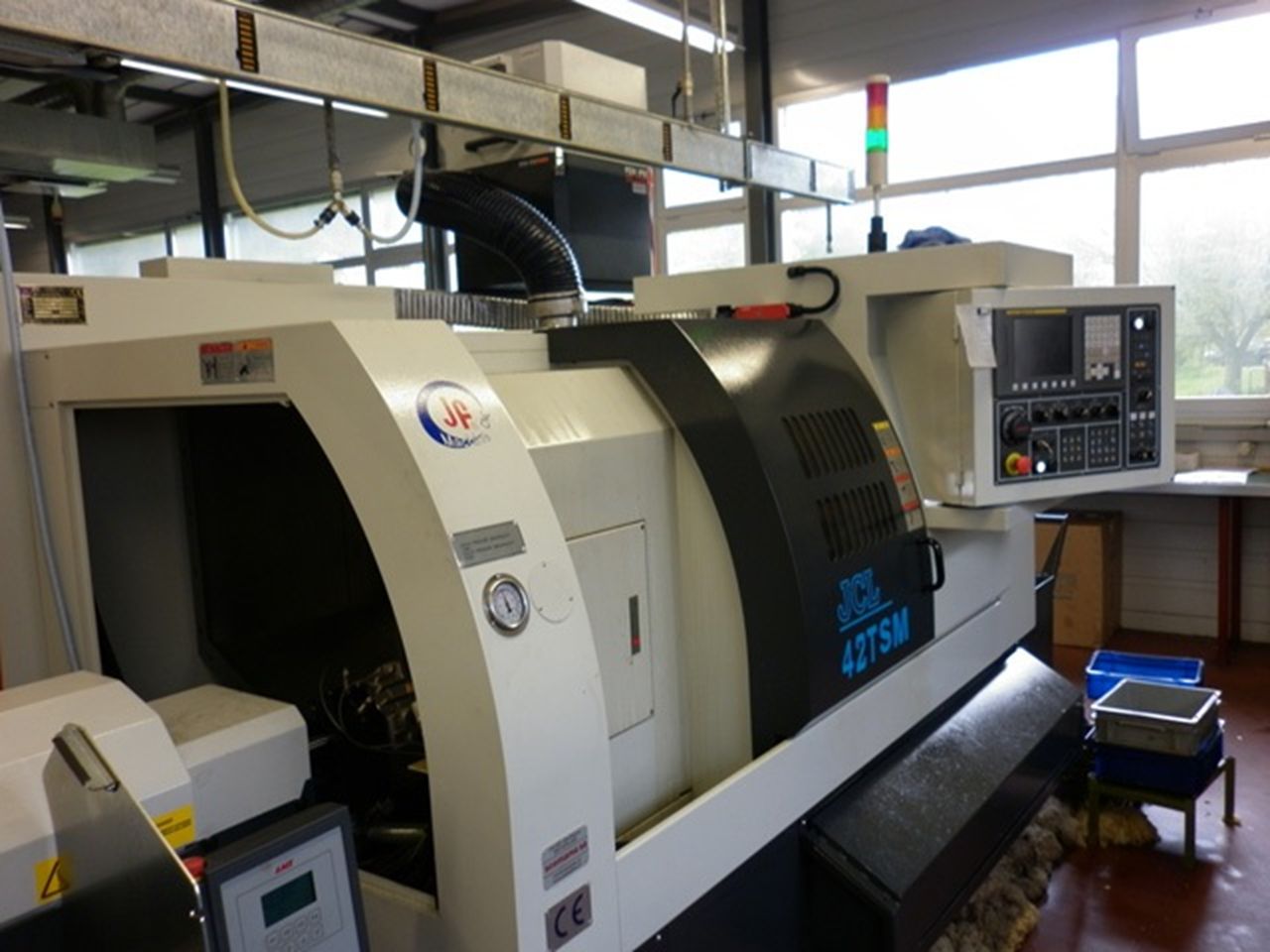 CNC Lathes/CNC-LATHE JINN FA TYPE JCL-60TSM