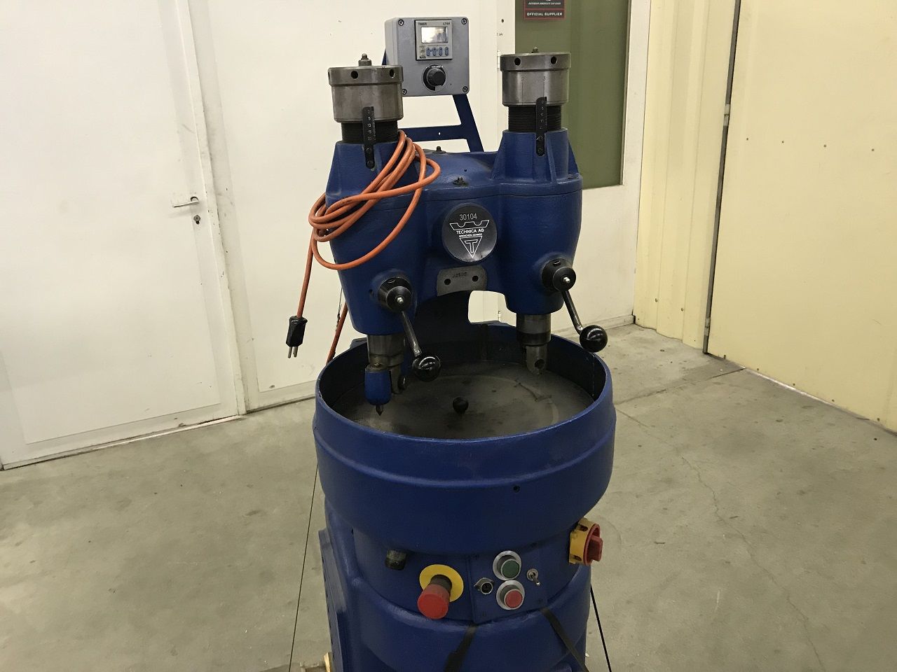 Polishing/POLISHING BLOCKING MACHINE TECHNICA TYPE 1600