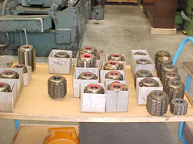 Gears Machining (General)/SAZOOR Abwälzfräser neu und gebraucht